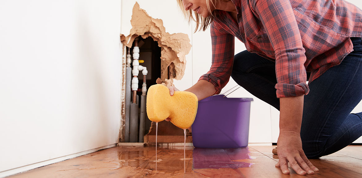 5 Essential Tips to Prevent Water Damage in Your Burbank Home This Winter